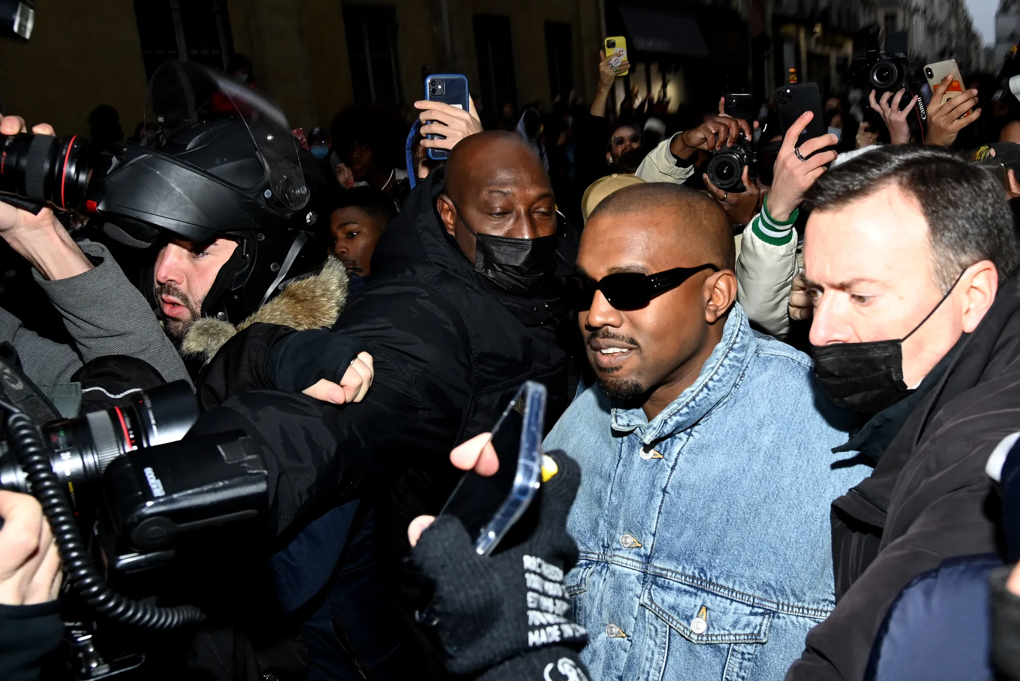 Kanye Says Sorry to Kim Kardashian for the Wrong Reason - LEVEL Man